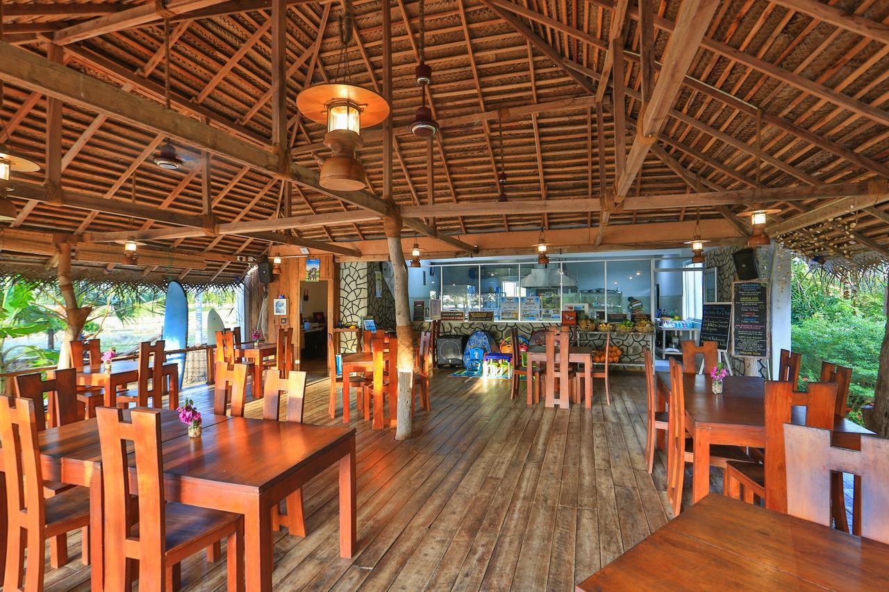 Paper Moon Kudils Hotel Baía de Arugam Exterior foto